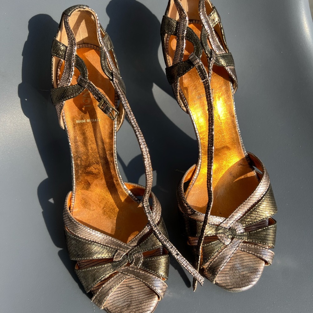 Fendi heels